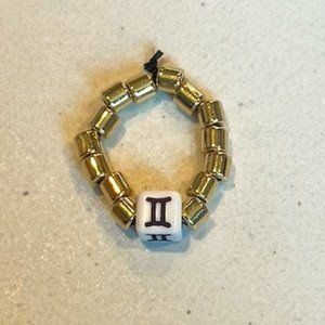"GEMINI" HOROSCOPE BLACK BEADED RING (ONE SIZE)